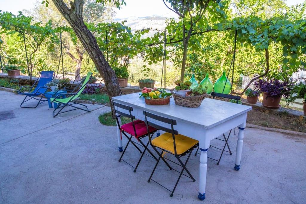 Amalfi Coast, Positano, Sorrento, Capri, Garden, Villa Carcara Colli di Fontanelle Extérieur photo